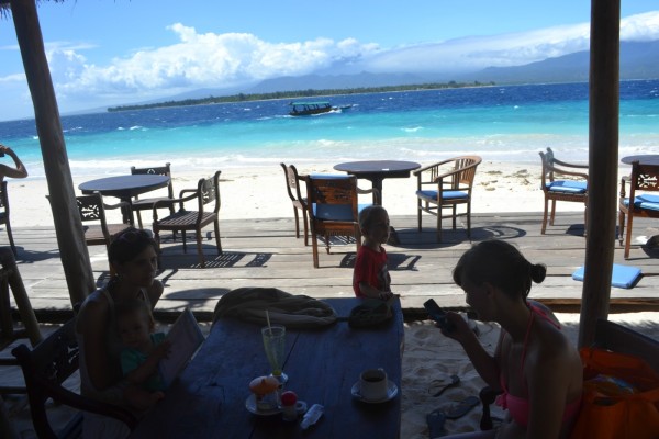 Coffee before heading back to Gili Air (at the back)