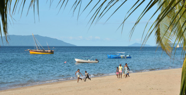 PLAYING ON THE BEACH