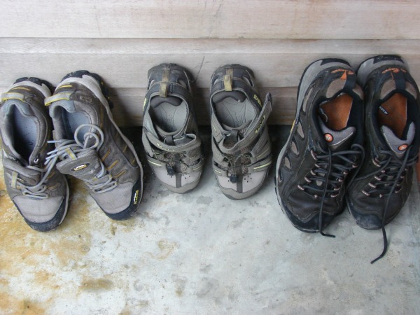 Drying the wet shoes from the Mulu park
