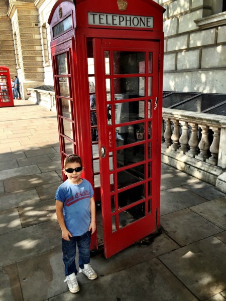 A must-do Phone Booth photo 