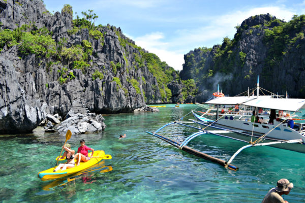 Returning from The Small Lagoon with kayak